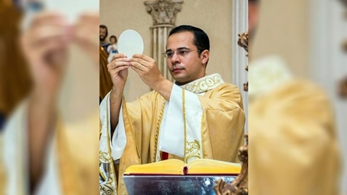 Padre Luiz Henrique celebra nove anos de ordenação sacerdotal nesta quarta