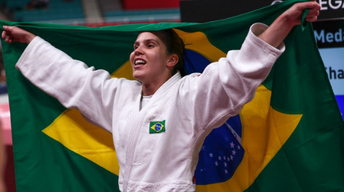 Judoca Alana Maldonado credita ouro inédito da modalidade em Paralimpíada a  herança familiar