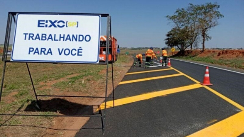 Após esperar 47 minutos em parada na rodovia, usuário reclama; Eixo SP e Artesp se manifestam