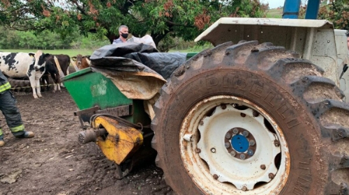 Dono de chácara morre após cair em moedor acoplado a trator, em Maracaí, região de Assis