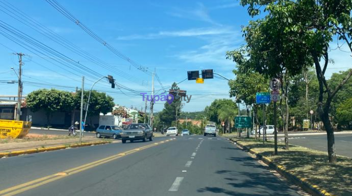 ALERTA: Semáforo do cruzamento entre ruas Marília e Aníbal Davoli está em manutenção