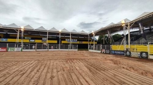 Tudo pronto e autorizado, Festa do Peão de Rinópolis começou ontem (17)