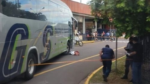 Mulher é atropelada por ônibus de Tupã em Presidente Prudente