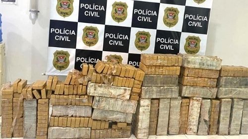 Polícia Civil de Tupã apreende mais de 400kg de drogas em caminhão na SP-294