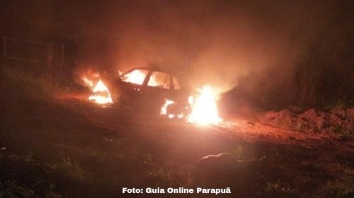 Homem é encontrado morto ao lado de carro incendiado em rodovia de Parapuã