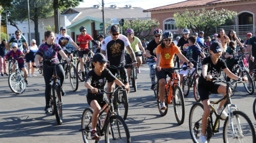 Passeio Ciclístico do Faça Bonito reúne mais de 170 pessoas neste domingo (29)