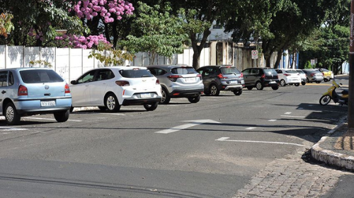 Aumenta a demanda por estacionamentos na região central de Tupã