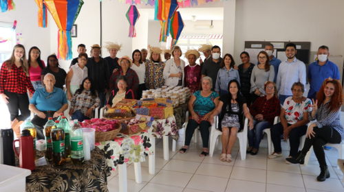 Prefeitura realiza festa junina para Recanto do Idoso e Vila Dignidade