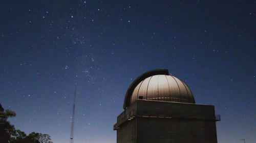 Observatório em Minas Gerais capta meteoro brilhante