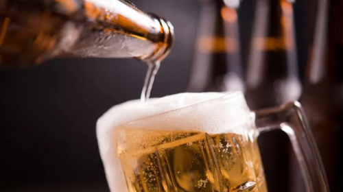 Cerveja deve ficar mais cara a partir do próximo mês