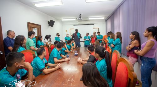 Tupã recebe visita de Jadel Gregório, um dos maiores nomes do atletismo no país