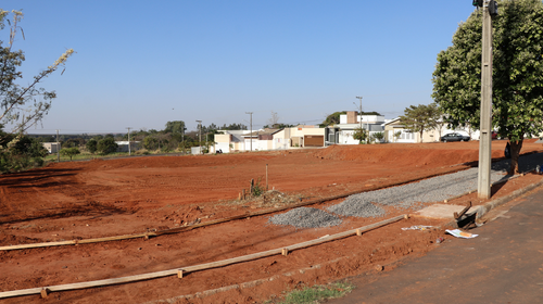 Prefeitura inicia construção de praça no Jardim Morumbi