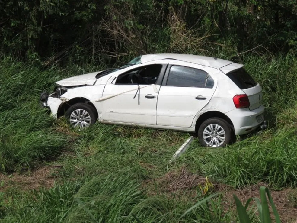 Duas pessoas morrem em acidente entre carro e moto na Comandante João Ribeiro de Barros em Dracena
