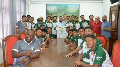 Parauapebas FC se despede de Tupã com visita à prefeitura