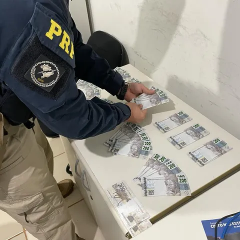 Trio é preso com mais de R$ 25 mil em notas falsas em rodovia de Ourinhos