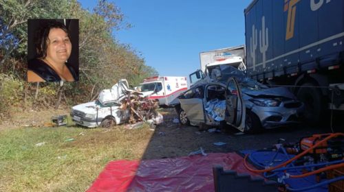 Três pessoas que morreram em acidente com cinco veículos na BR-153 são da mesma família