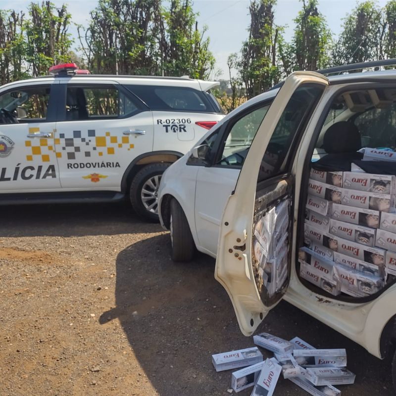 Polícia Militar prende contrabandistas com grande quantidade de cigarros em Cândido Mota