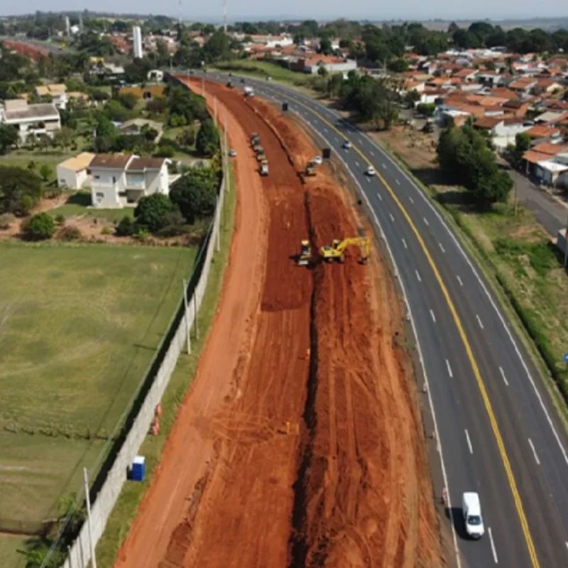 Trechos urbanos da Rodovia Comandante João Ribeiro de Barros têm alterações de tráfego por causa de obras