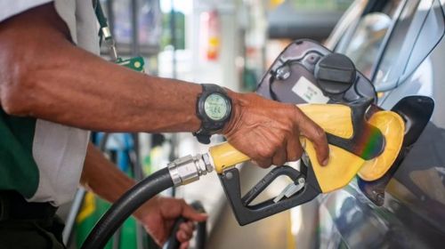 Gasolina, diesel e gás de cozinha sobem com aumento de ICMS