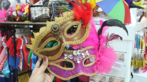 Comércio de Tupã no Carnaval: Confira os horários de funcionamento
