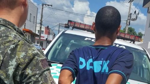 Homem é preso após importunar pessoas em frente à farmácia de Tupã