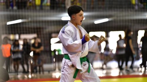 Enzo Martins Porsebon, de Tupã, é vice-campeão paulista de judô sub-15