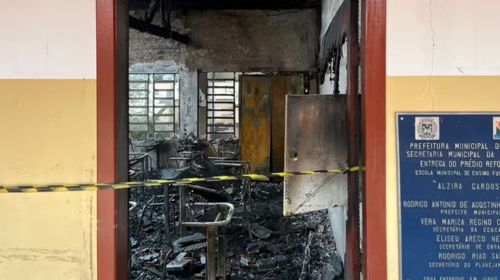 Incêndio destrói duas salas de escola municipal e suspende aulas de mais de 300 crianças em Bauru