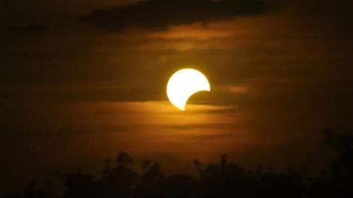 Eclipse solar formará anel de fogo nesta quarta-feira (2)