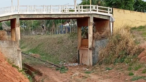 Adolescente cai de viaduto em Vera Cruz ao tentar tirar selfie e é hospitalizada com fraturas e lesões graves