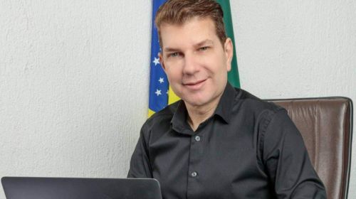 Fernando Itapuã é reeleito Prefeito de Quintana com 60,47% dos Votos