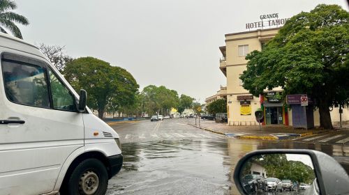 Chuvas chegam a Tupã e região e encerram onda de calor