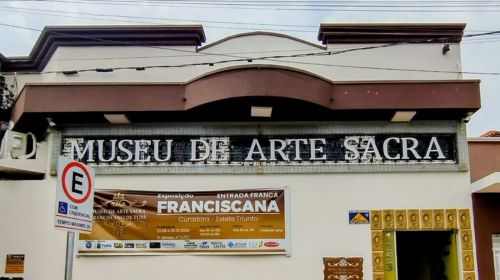 Museu de Arte Sacra Franciscano promove exposição de presépios e festival natalino em Tupã