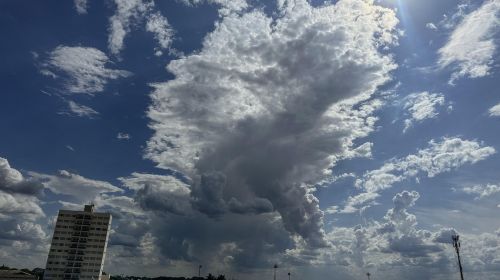 Novembro deverá ser um mês de chuvas intensas, aponta meteorologia