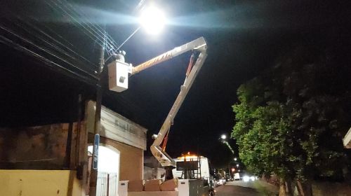 Tupã inicia troca de lâmpadas antigas por LED nas ruas da cidade