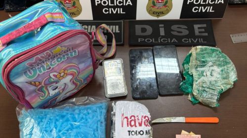 Mulher é presa por tráfico após DISE encontrar cocaína escondida no quarto do filho em Tupã