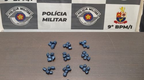 Traficante é flagrado cavando buraco para esconder crack em Tupã