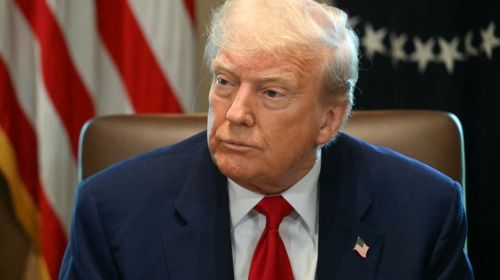 A ARROGÂNCIA DE TRUMP