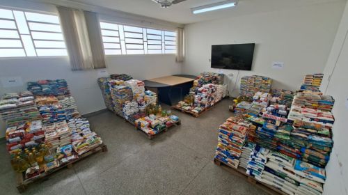 Entidades de Tupã recebem mais de 1 tonelada de alimentos arrecadados durante a Exapit