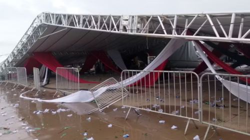 Temporal com ventos de 95 km/h derruba estrutura de festa universitária em Regente Feijó; uma pessoa morreu