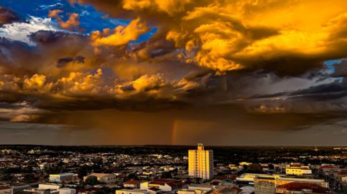 Tupã terá semana de calor intenso e possibilidade de chuva a partir de quarta-feira