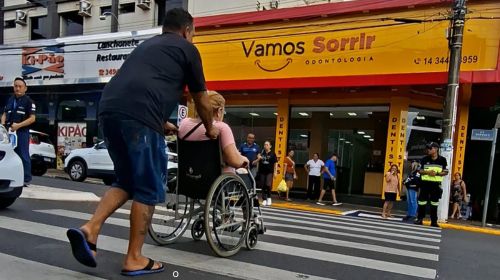 Desrespeito à faixa de pedestres vira foco de operação que tenta mudar hábitos no trânsito de Tupã