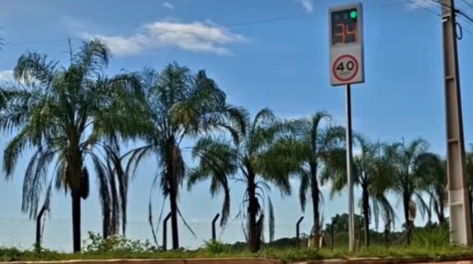 Lombadas eletrônicas em Tupã já flagram mais de 2 mil motoristas acima da velocidade em fase experimental