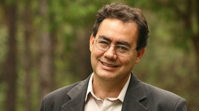 Avante lança Augusto Cury como pré-candidato à Presidência e amplia lista de nomes para 2026