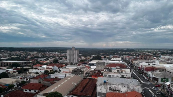 Semana começa com tempo firme e temperaturas em elevação em Tupã; máxima pode chegar a 32°C