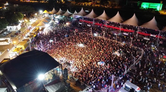 Saiba como votar nas opções de shows da Exapit 2026 e escolher os artistas da festa