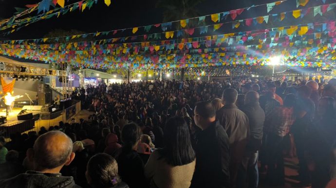 Tupã Junina movimenta Praça da Bandeira com música, gastronomia e artesanato