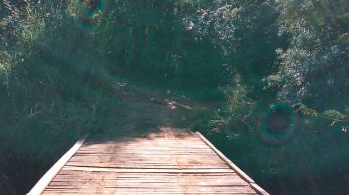 Ponte sobre o Córrego Pitangueira passa por manutenção na zona rural de Tupã
