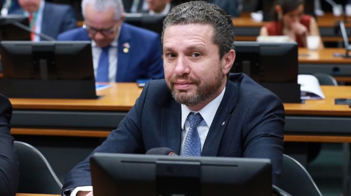 Após apoio a mutirão ginecológico, Fausto Pinato avalia ações para reduzir fila da oncologia em Tupã e região