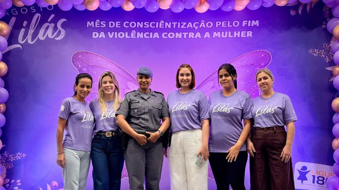 Polícia Militar participa de palestra do Agosto Lilás em Queiroz