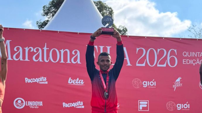 Atleta da ONG Arte Vidas, Mateus Silva vence os 21 km da Maratona Fila em São Paulo